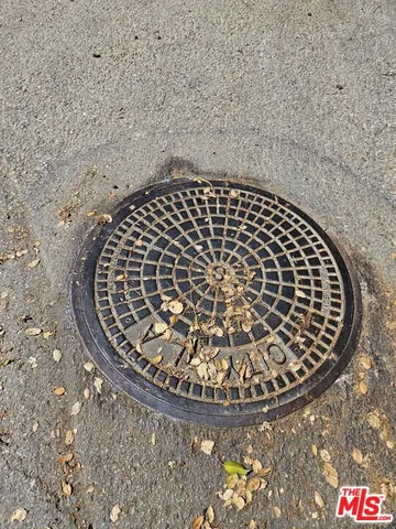 $99,000 | 10468 Scenario Lane, Los Angeles, CA 90077