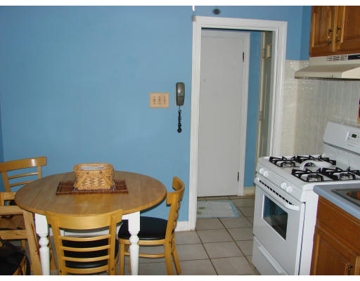 214 Ames Street Fall River, MA 02721 - Photo 3 of 5