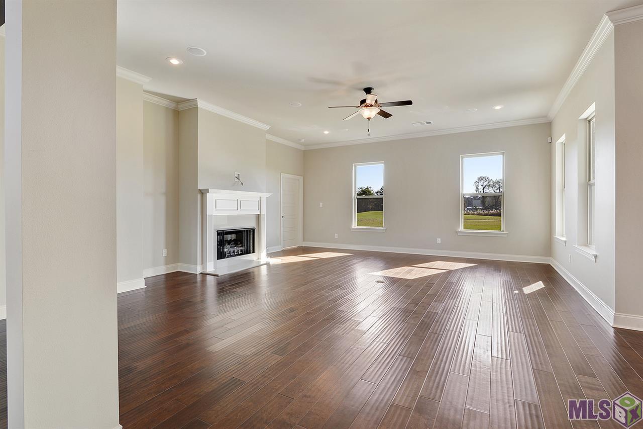 30721 Blue Wing Crescent Springfield, LA 70462 - Photo 4 of 18