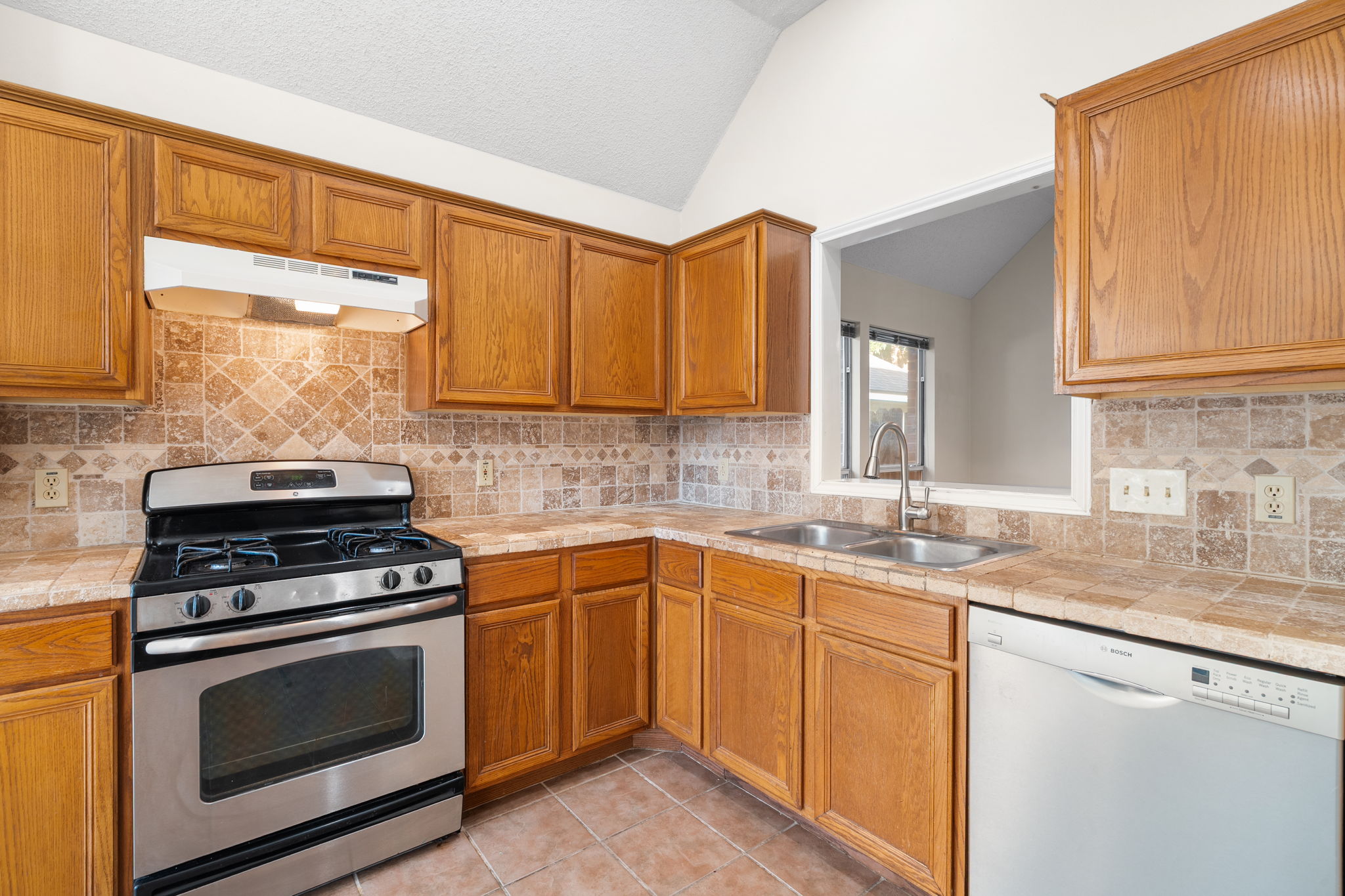 2802 Alexander Drive Leander, TX 78641 - Photo 7 of 29