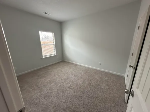 $2,350 | 90 Greek Fall Drive, Unit 1, Oakland, TN 38060