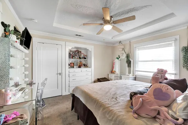 $360,000 | 1005 North Fruit Avenue, Fresno, CA 93728