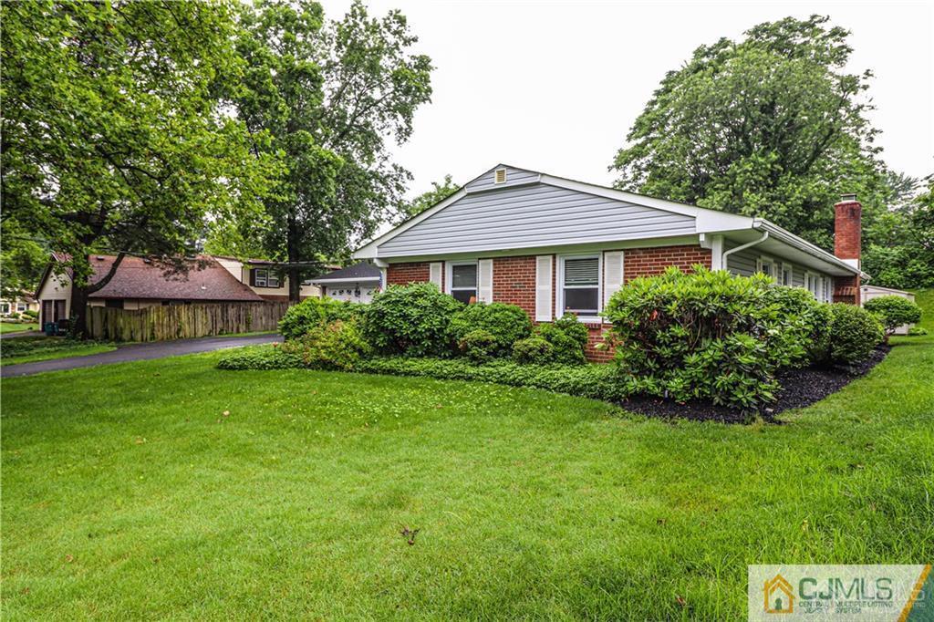 3 Prests Mill Road Old Bridge, NJ 08857 - Photo 3 of 39 Gallery Image 3