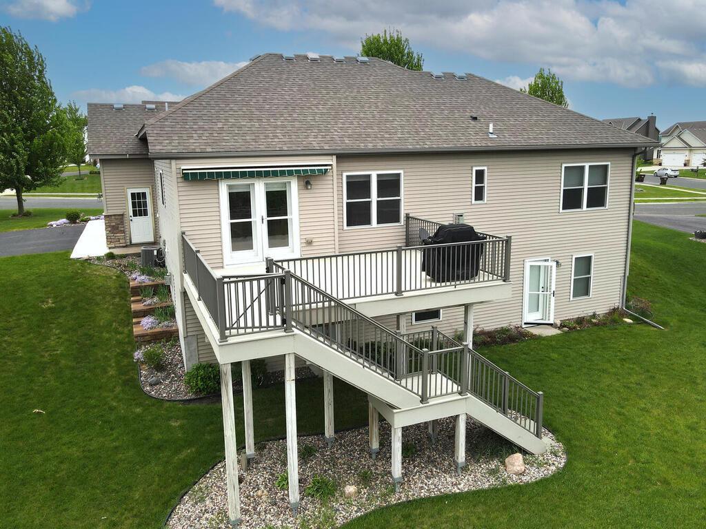 495 Riverview Road Delano, MN 55328 - Photo 4 of 44