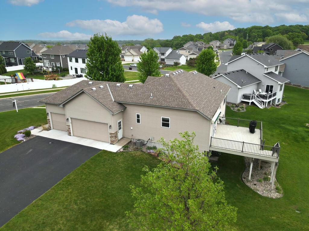 495 Riverview Road Delano, MN 55328 - Photo 5 of 44