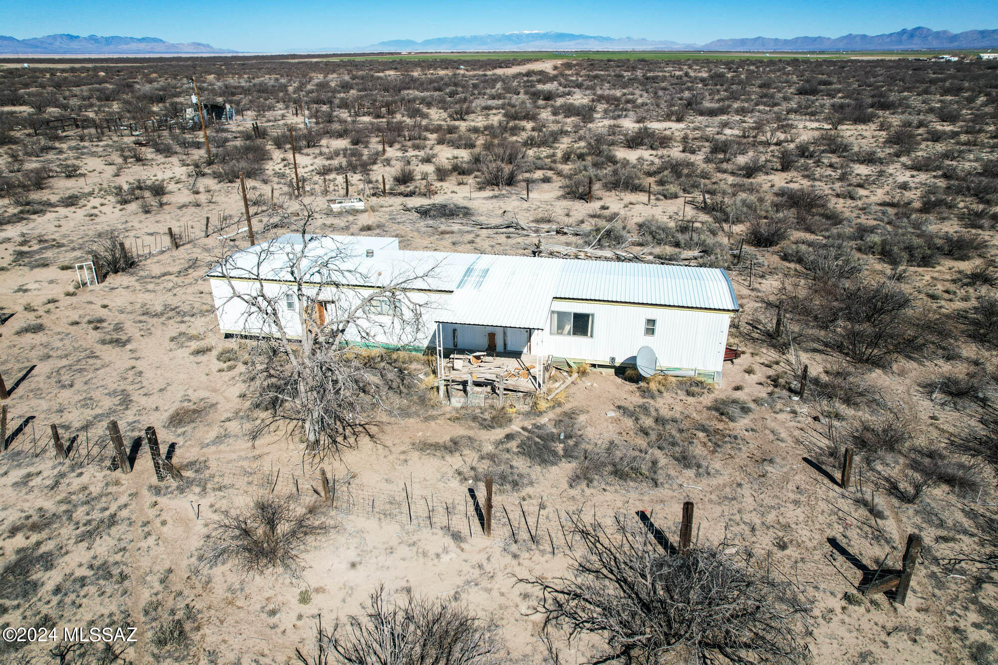 2424 East Kimzey Road Willcox, AZ 85643 - Photo 1 of 26 Gallery Image 1