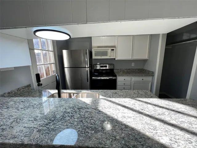 $130,000 | 3208 Briar Court, Baytown, TX 77521