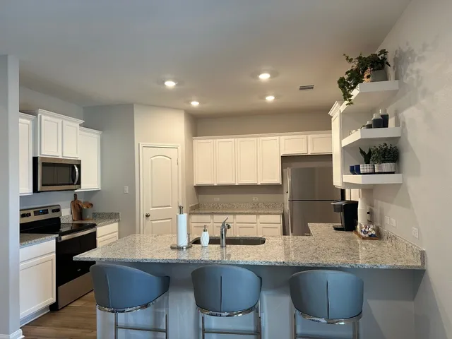 $252,900 | 105 McLintock Road, Jarrell, TX 76537