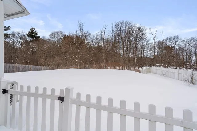 $599,900 | 188 Pleasant Street, Millis, MA 02054