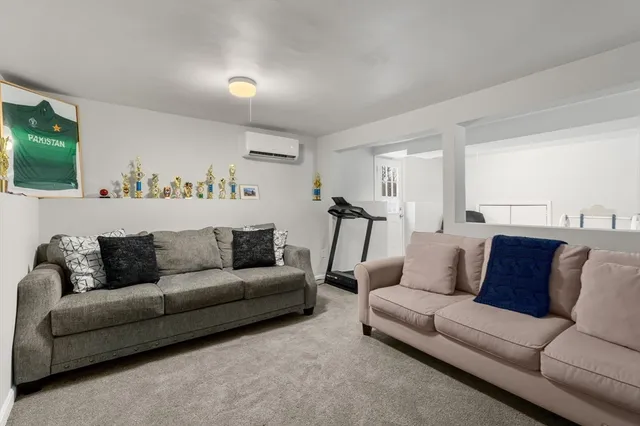 $599,900 | 188 Pleasant Street, Millis, MA 02054