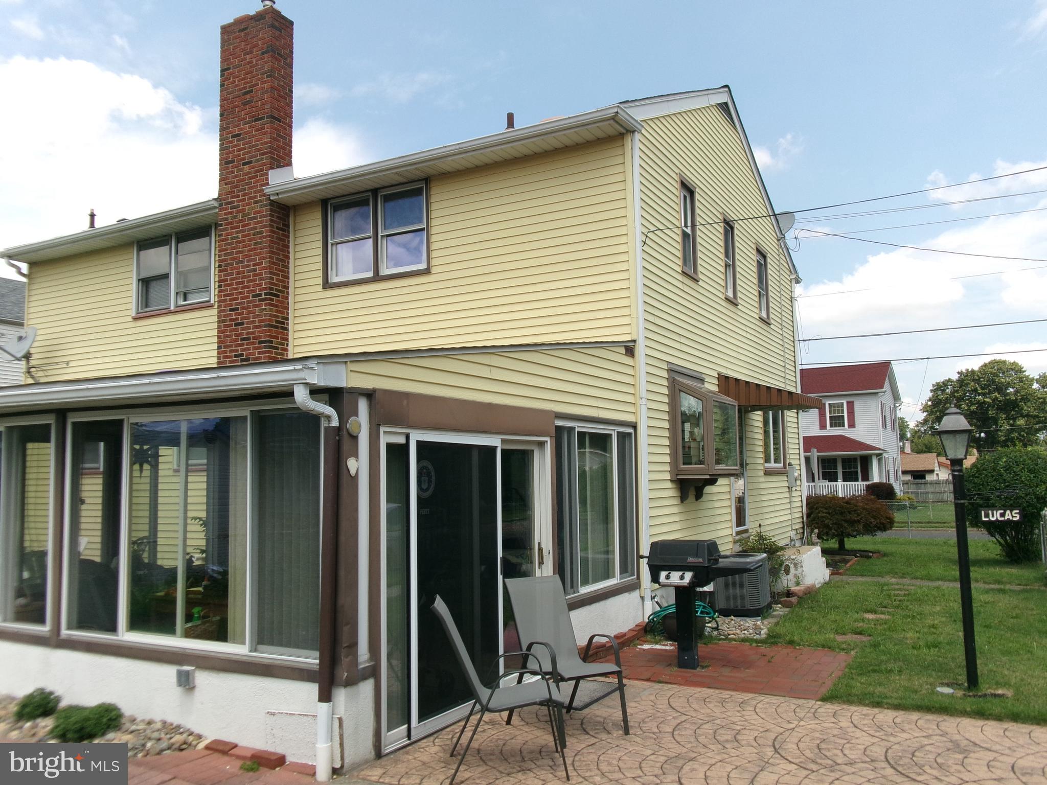 532 Filmore Street Riverside, NJ 08075 - Photo 4 of 33