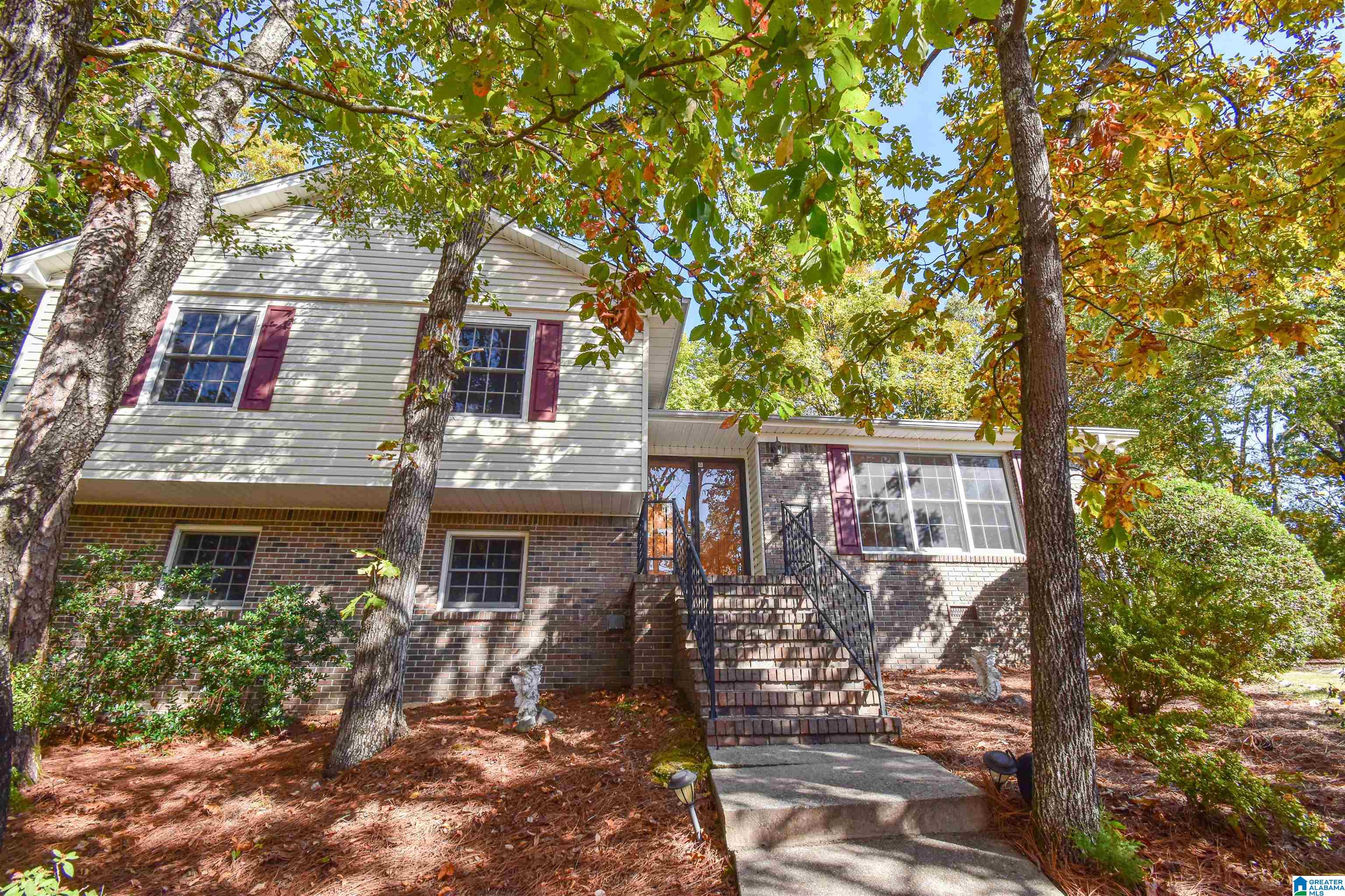 733 Wilderness Road Pelham, AL 35124 - Photo 3 of 7 Gallery Image 3