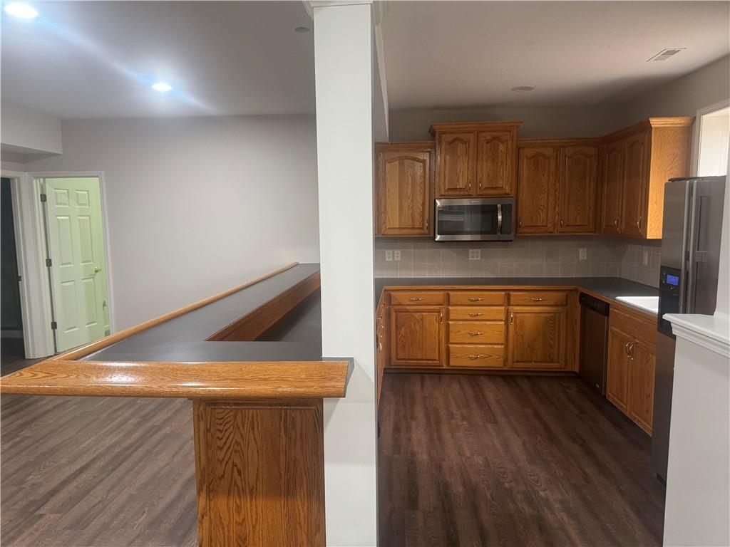 4204 Northeast Kennesaw Ridge Lee's Summit, MO 64064 - Photo 37 of 42