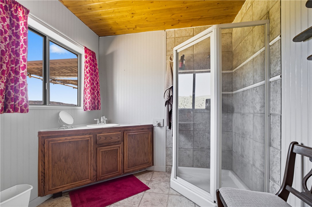 15340 Dicks Camp Road Hackberry, AZ 86411 - Photo 12 of 42