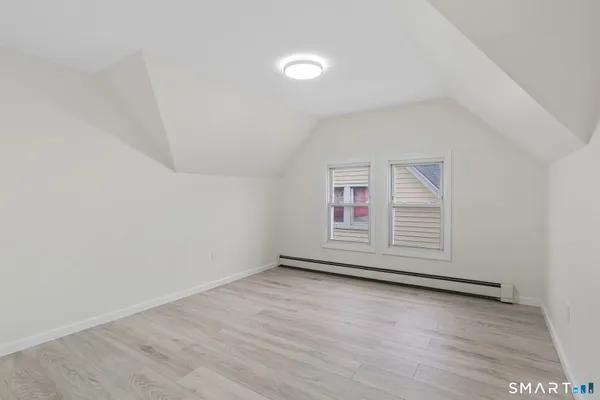 $2,300 | 661-663 Iranistan Avenue, Bridgeport, CT 06605