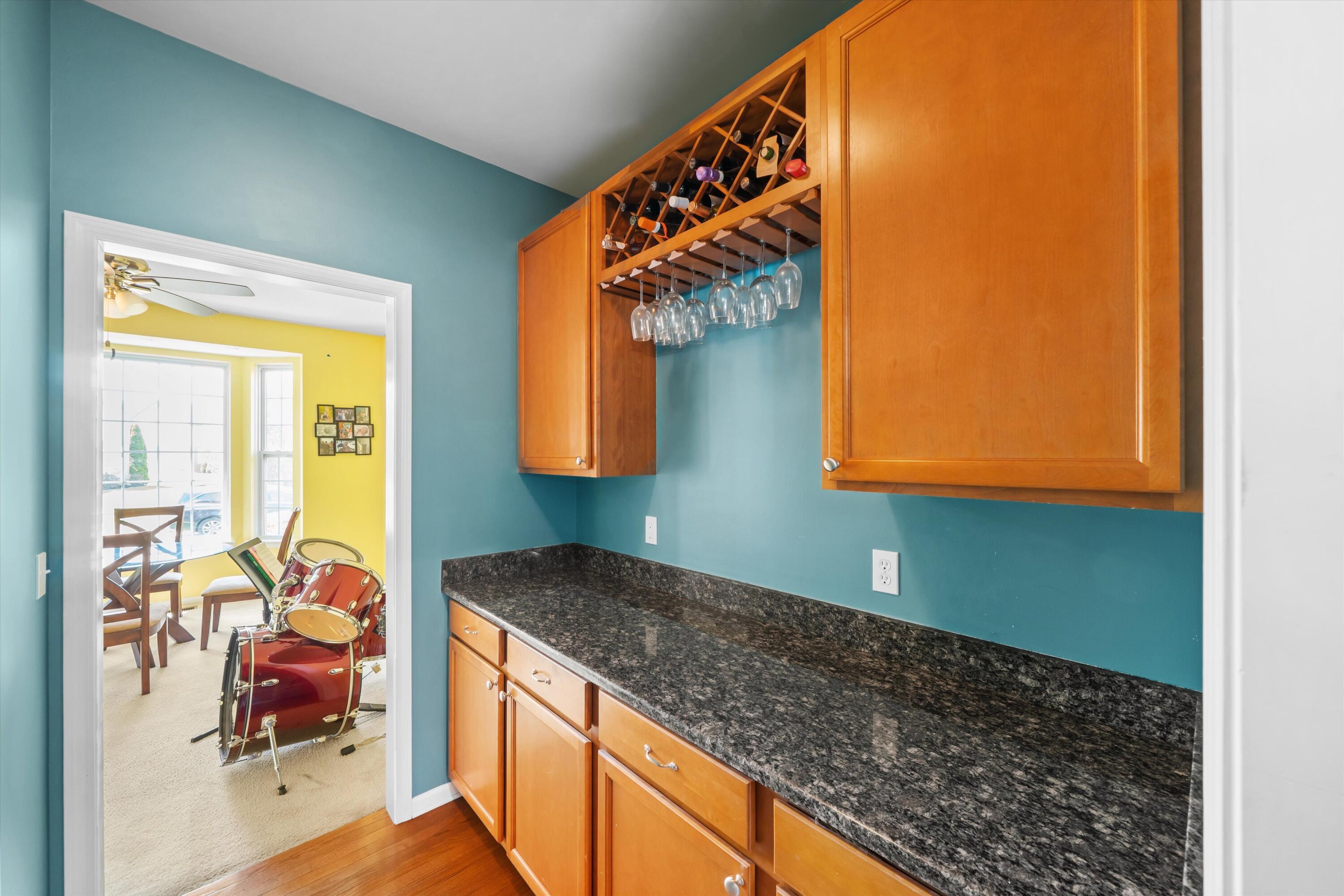 3727 Hogan Circle Rochester, MI 48307 - Photo 3 of 24 09-DSC05631