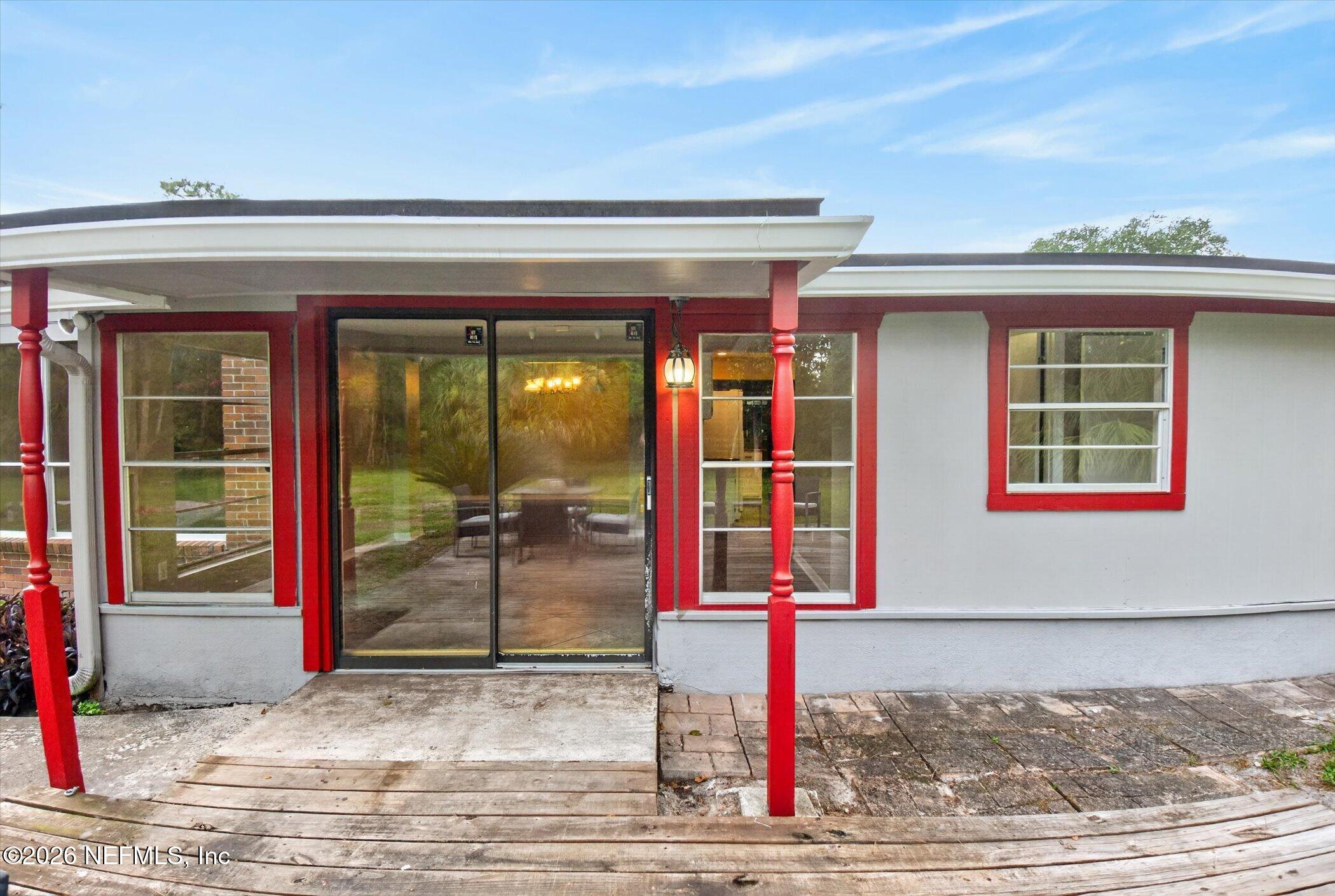 2705 Navajo Road Orange Park, FL 32073 - Photo 49 of 58 49-2705-Navajo-Rd-WindowStill-Photograph