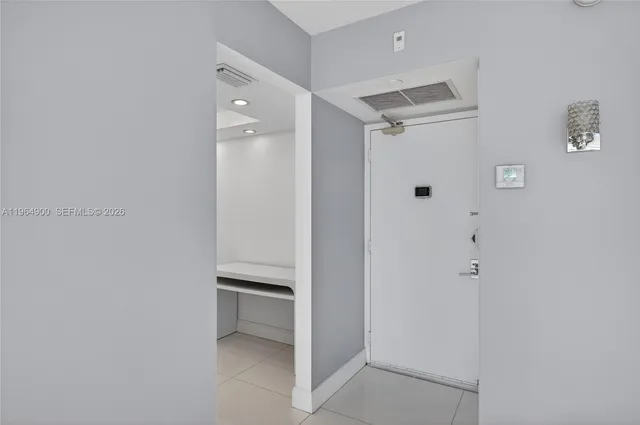 $2,700 | 20379 West Country Club Drive, Unit 2234, Aventura, FL 33180