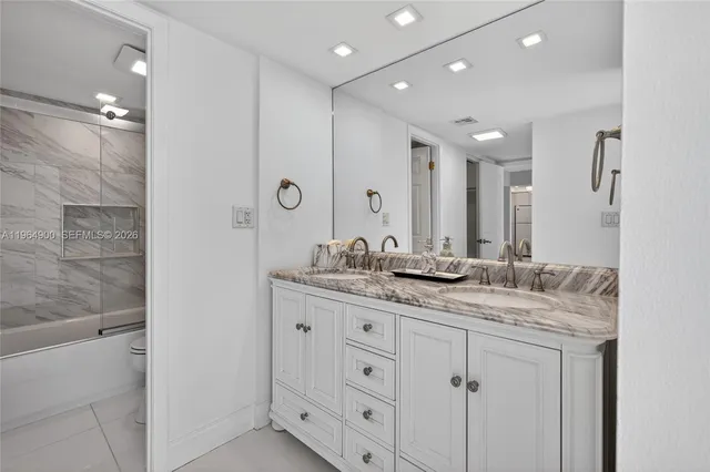 $2,700 | 20379 West Country Club Drive, Unit 2234, Aventura, FL 33180