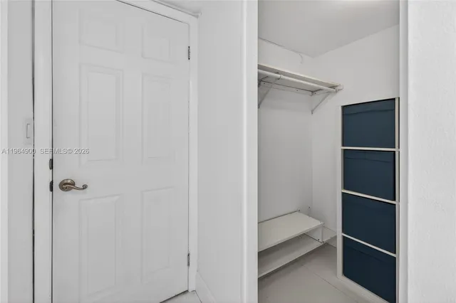 $2,700 | 20379 West Country Club Drive, Unit 2234, Aventura, FL 33180