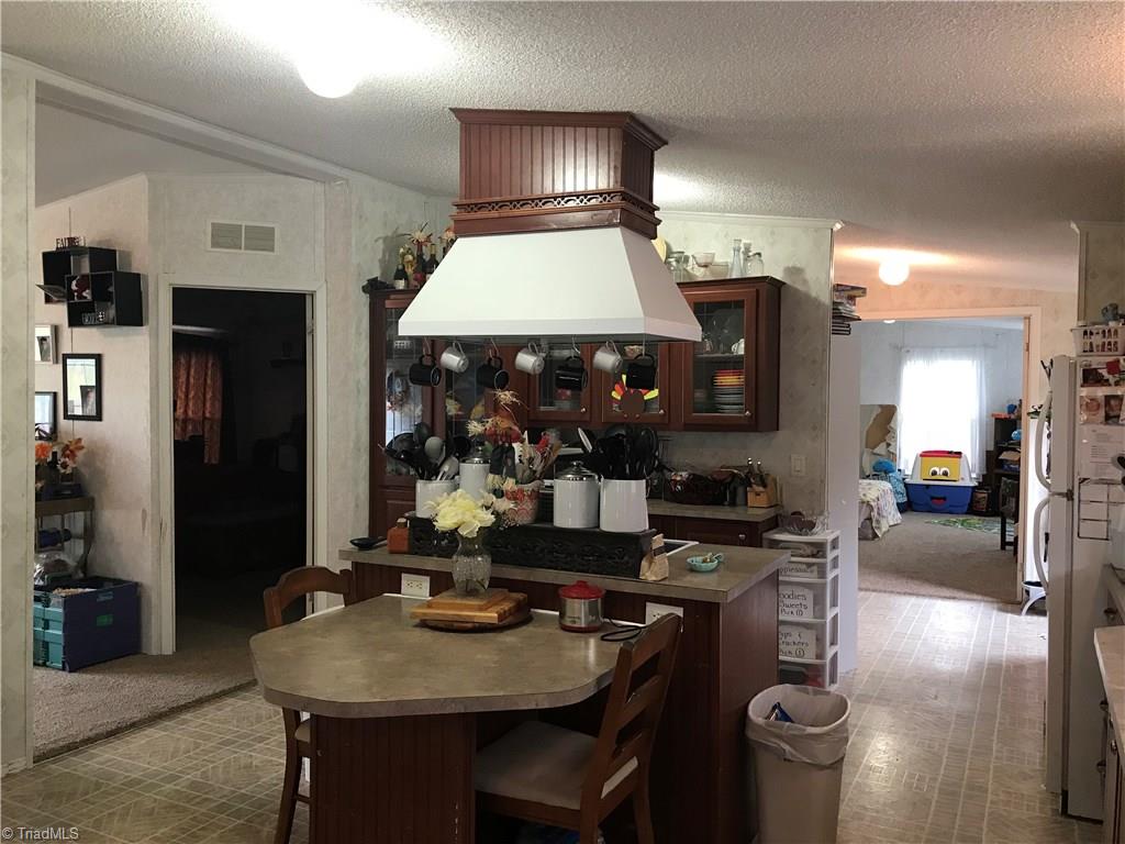 340 Hannerville Road Lexington, NC 27292 - Photo 6 of 12 Gallery Image 6