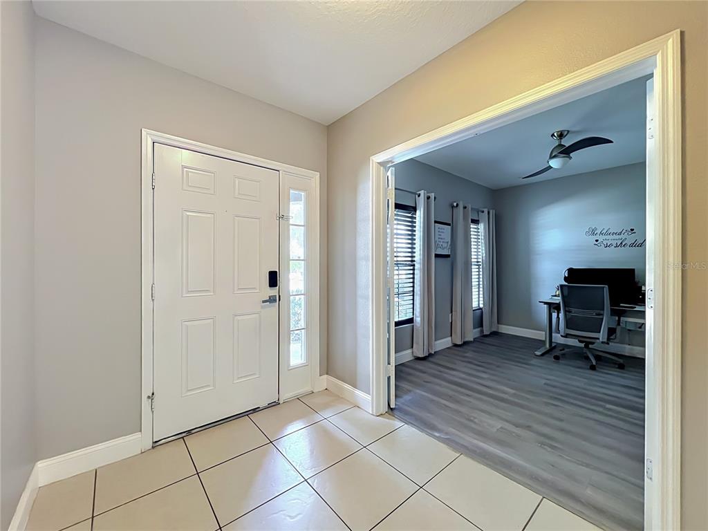 10672 Cabbage Tree Loop Orlando, FL 32825 - Photo 7 of 86