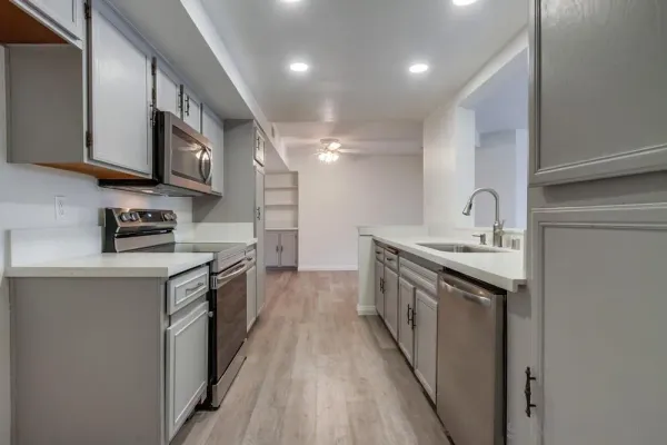 $425,000 | 1030 East Washington Avenue, Unit 120, Escondido, CA 92025