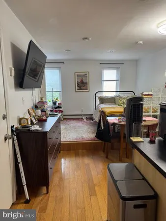 $1,125 | 1202 South Street, Philadelphia, PA 19147