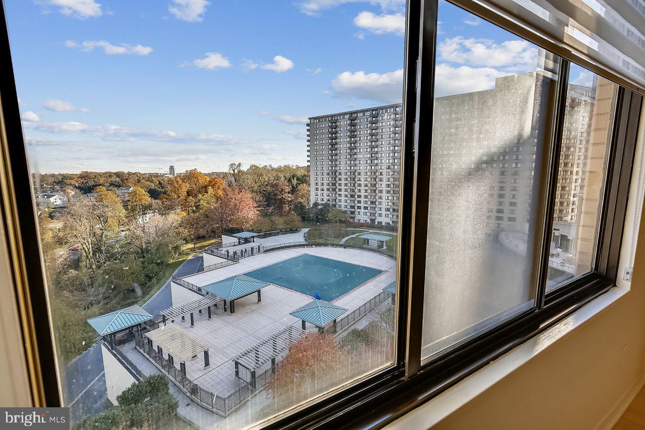 5225 Pooks Hill Road, Unit 827N Bethesda, MD 20814 - Photo 15 of 46 View from Balcony