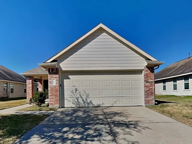 $1,595 | 2658 Needles Throw Lane, Houston, TX 77038