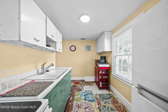 $2,400,000 | 875 Indian River Drive, Cocoa, FL 32922