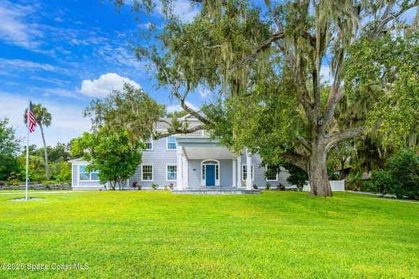$2,400,000 | 875 Indian River Drive, Cocoa, FL 32922