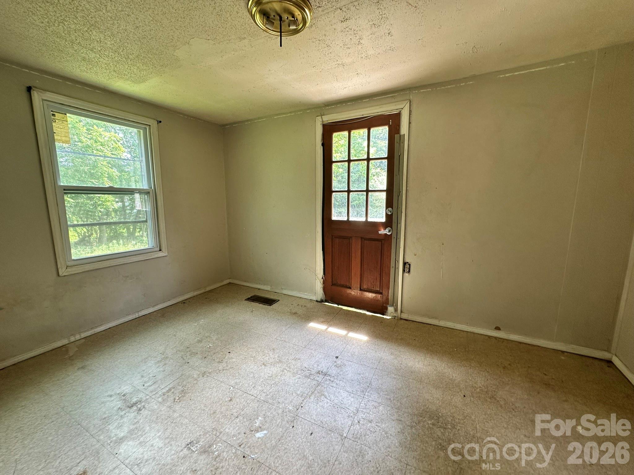 308 Maple Grove Church Road Matthews, NC 28104 - Photo 7 of 16