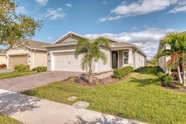 $449,900 | 2505 Cliff Way, St. Cloud, FL 34771