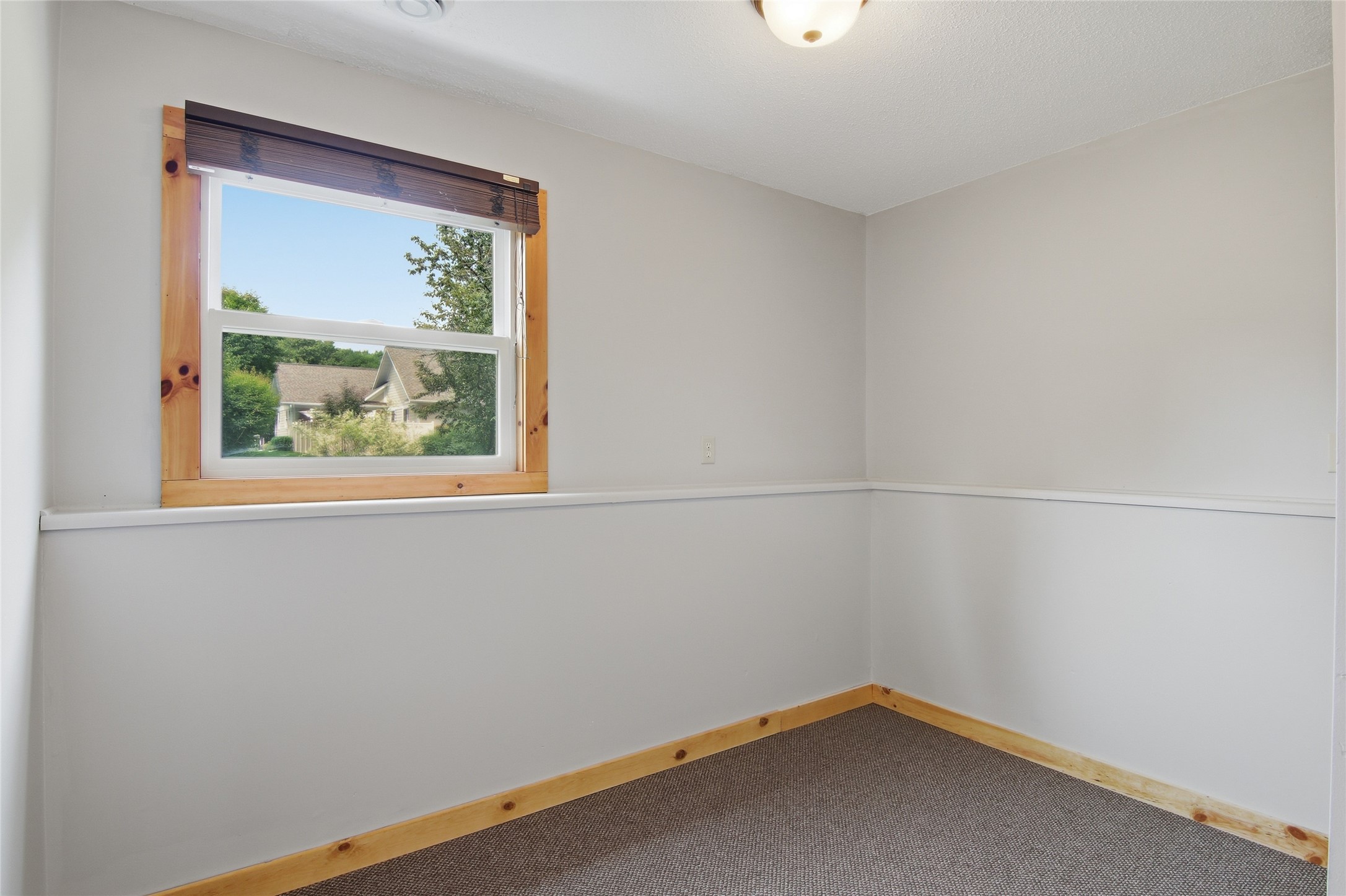 915 West Marshall Street Rice Lake, WI 54868 - Photo 15 of 39