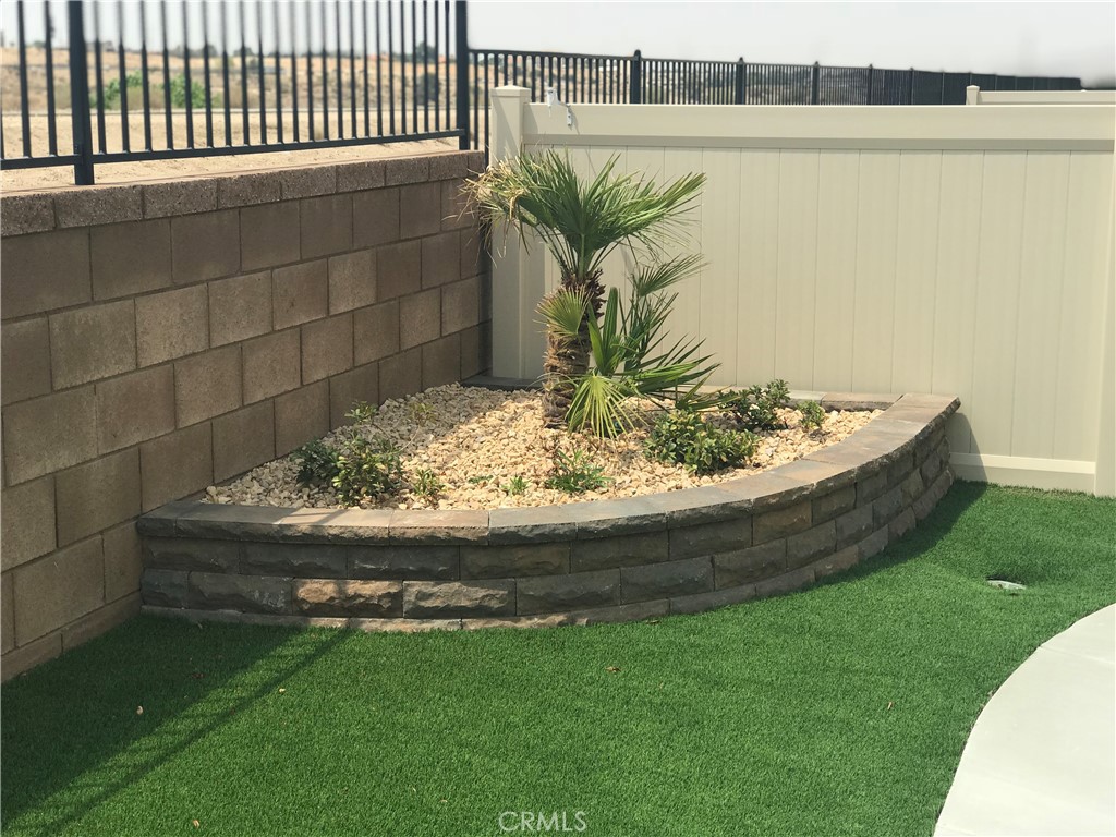 11636 Cascade Street Apple Valley, CA 92308 - Photo 54 of 70