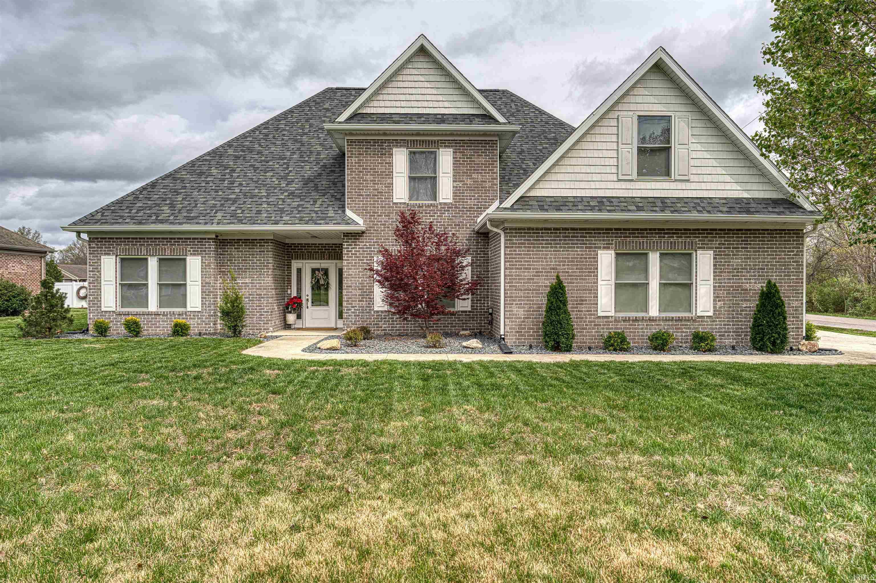 6122 Gardner Road Chandler, IN 47610 - Photo 1 of 36