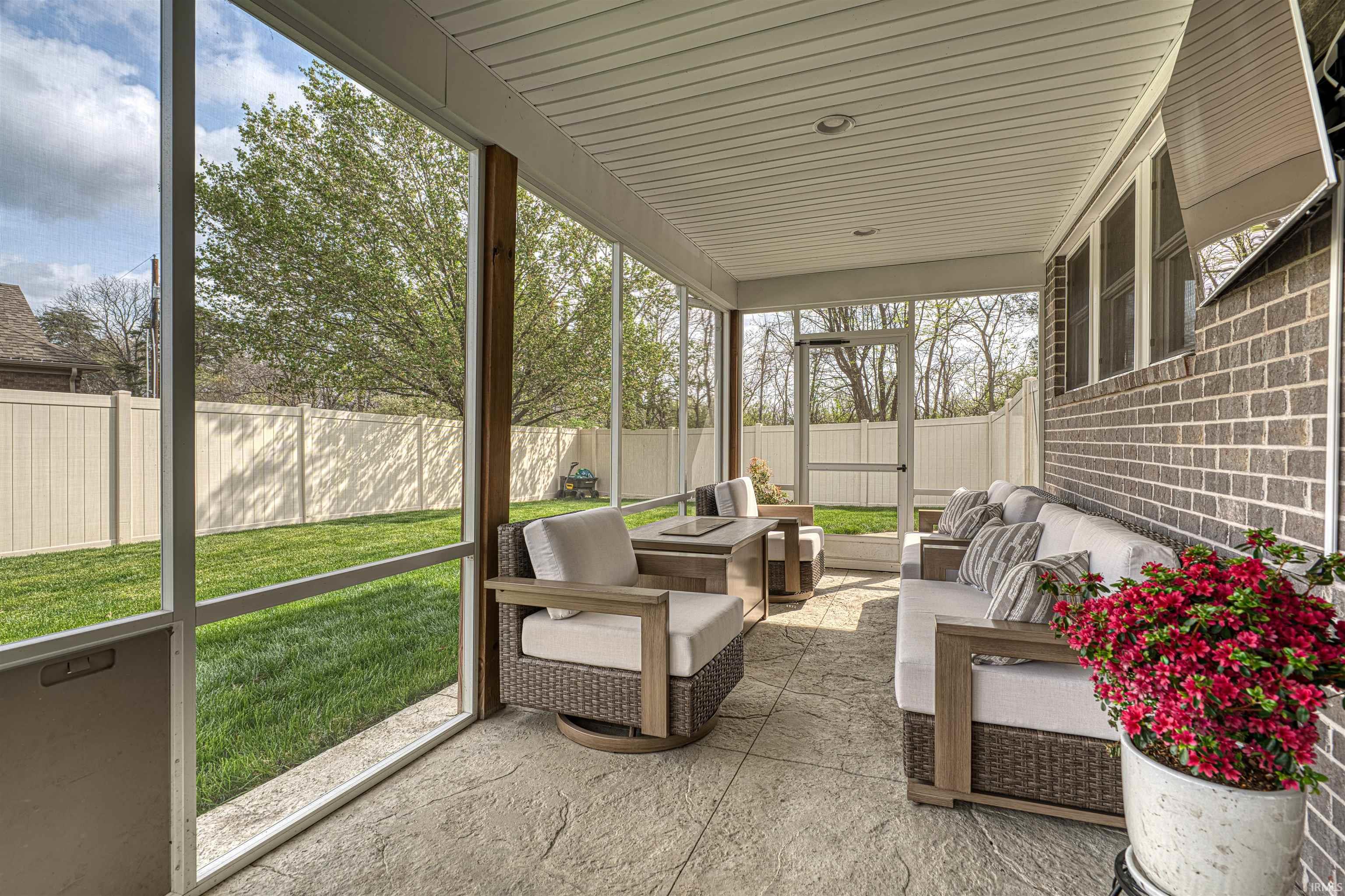 6122 Gardner Road Chandler, IN 47610 - Photo 28 of 36