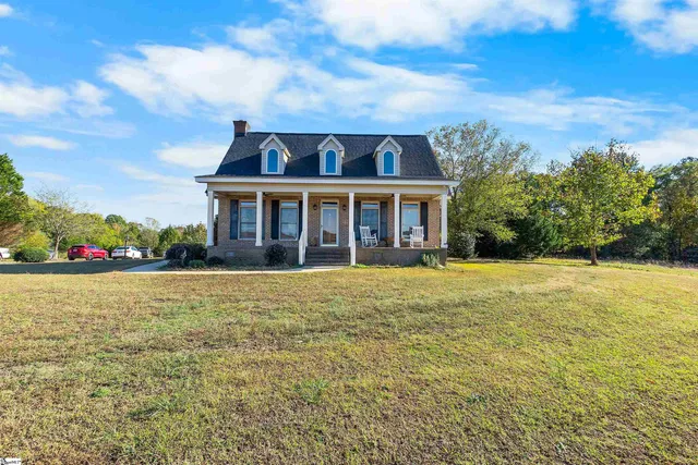 $1,139,000 | 210 Graystone Road, Jonesville, SC 29353