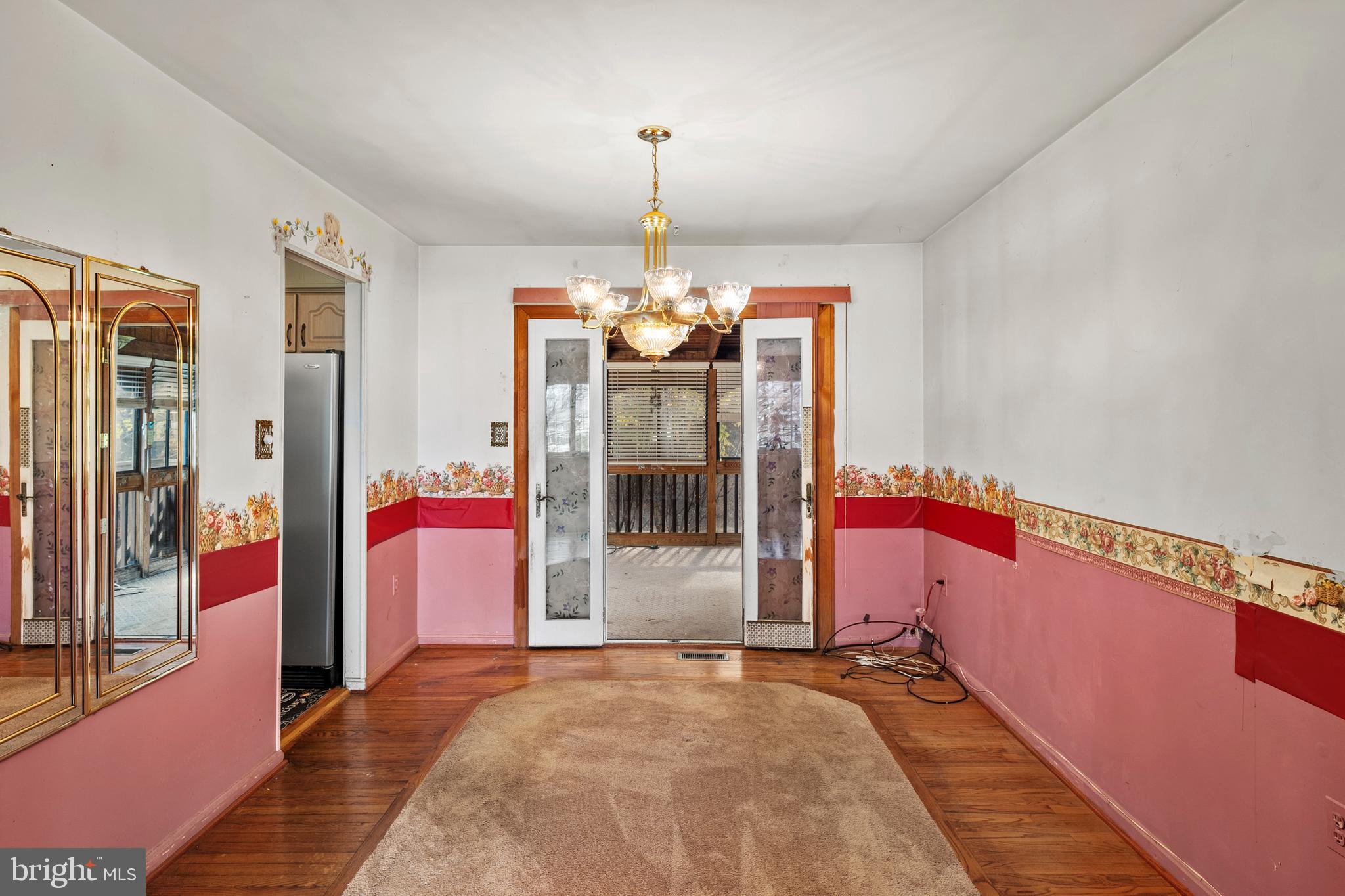 6824 Southfield Road Fort Washington, MD 20744 - Photo 7 of 28 Dining Room