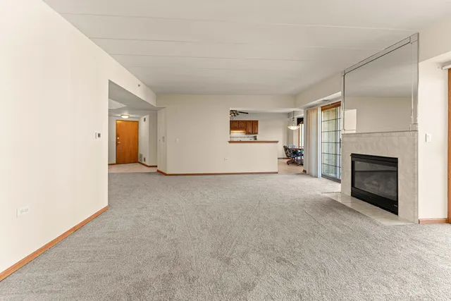 $324,900 | 11901 Windemere Court, Unit 301, Orland Park, IL 60467