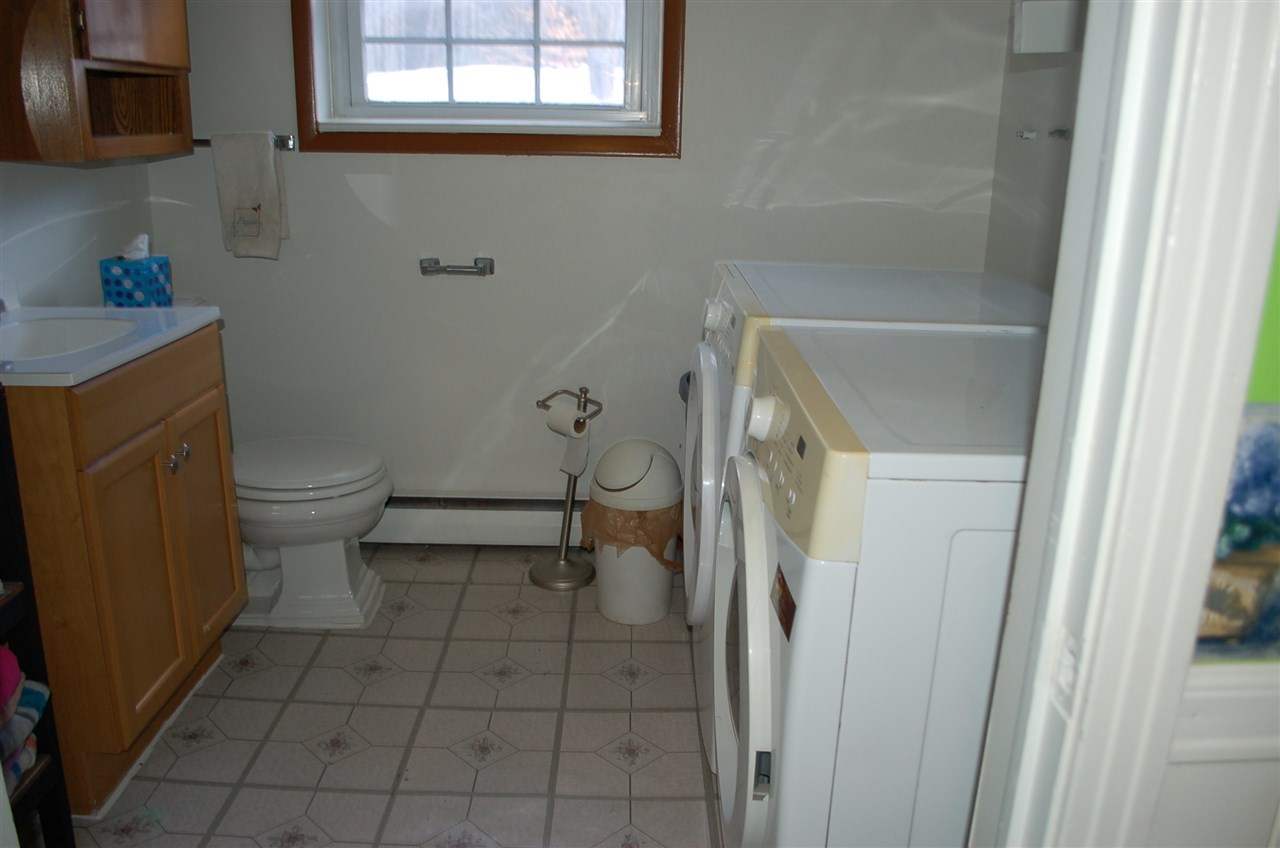 220 Middle Road Barre Town, VT 05654 - Photo 17 of 23