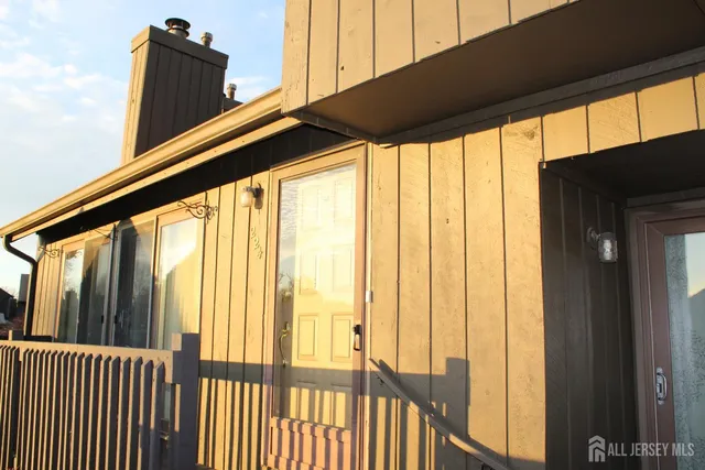 $2,900 | 224 Westgate Drive, Edison, NJ 08820