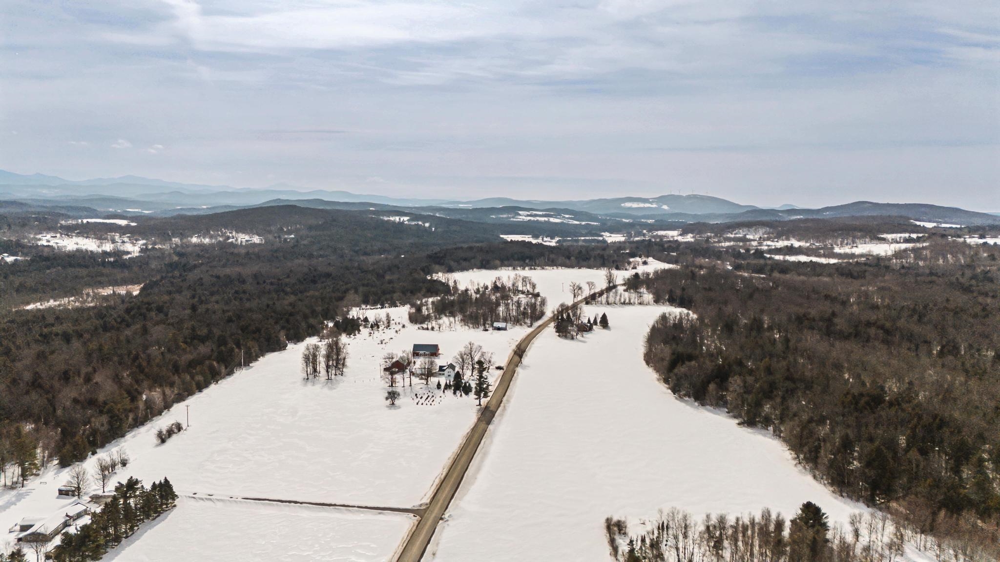 1559 Swamp Road Fairfield, VT 05455 - Photo 9 of 57