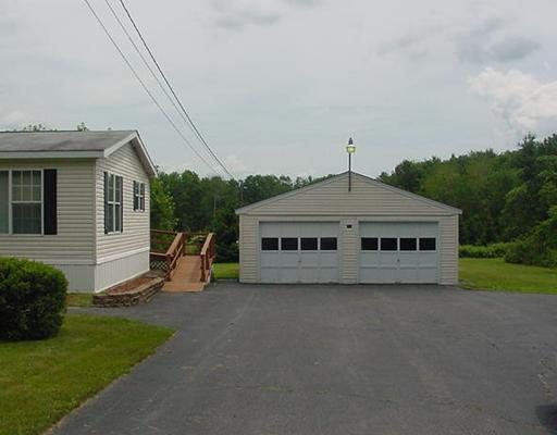 244 Belgrade Road Oakland, ME 04963 - Photo 3 of 8 Parking Lot/Garage.