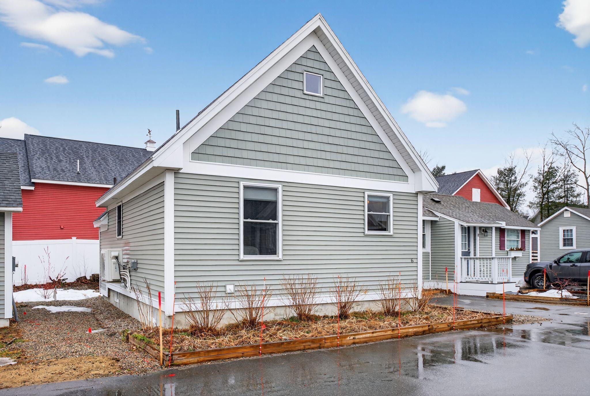 994 Portland Road, Unit 6 Saco, ME 04072 - Photo 19 of 35