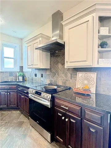 $549,000 | 4695 Utah Road, Wellsville, KS 66092