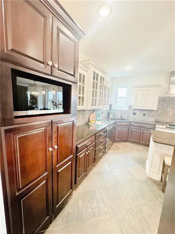 $549,000 | 4695 Utah Road, Wellsville, KS 66092