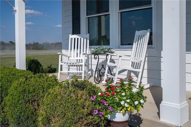 $549,000 | 4695 Utah Road, Wellsville, KS 66092