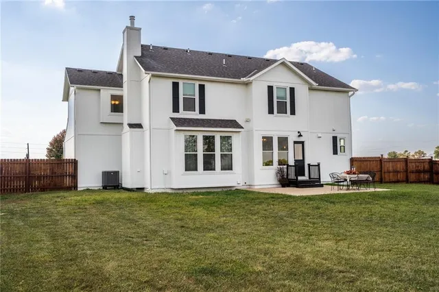 $549,000 | 4695 Utah Road, Wellsville, KS 66092